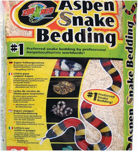 Load image into Gallery viewer, Zoo Med Aspen Snake Bedding
